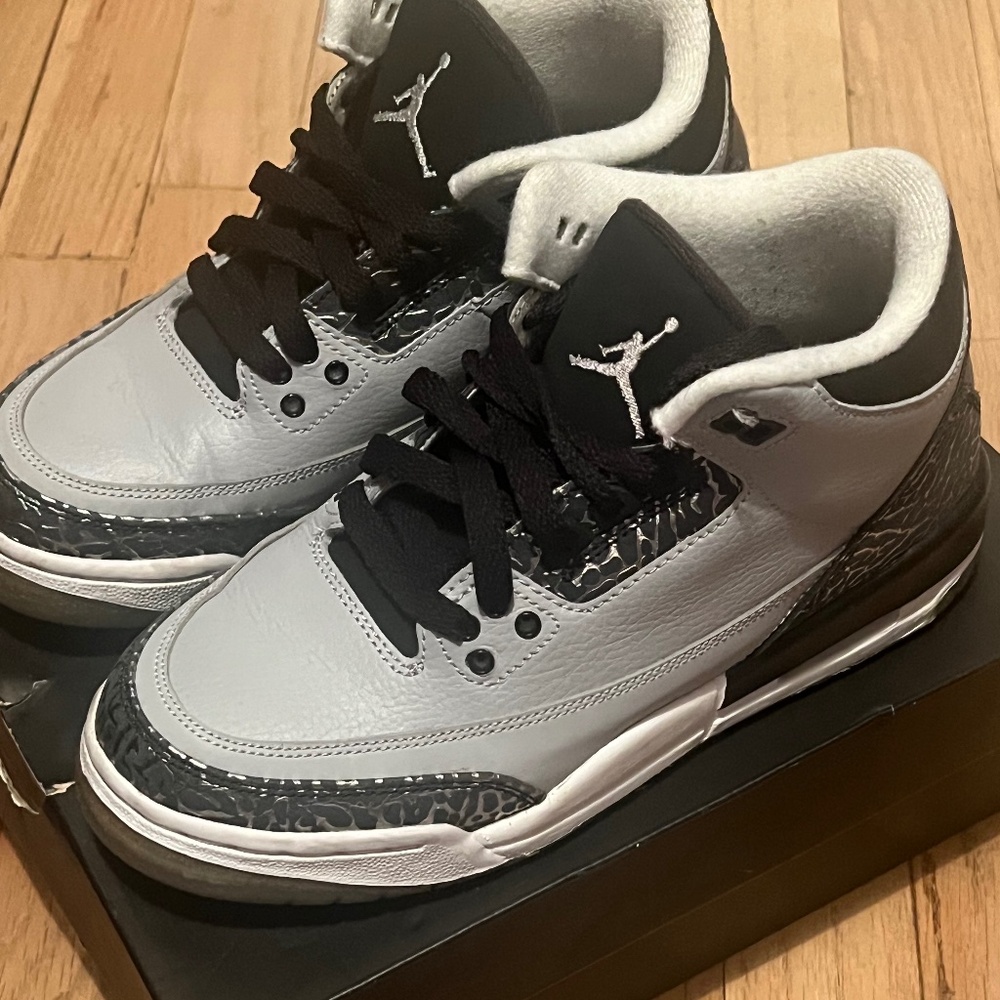 Air Jordan 3 Retro BG